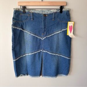Y2K Ultra Pink Vintage Deadstock NWT Denim Skirt Frayed Hem Chevron Raw Edge